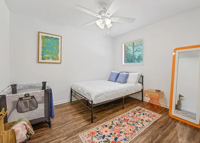 Tally's Sapphire Sleeps12 Near Fsu, Capitol, Golf Club With Game Room, Projector And Patio Сasa de vacaciones