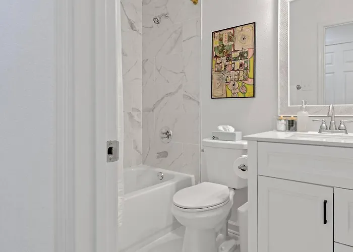 Tally's Sapphire Sleeps12 Near Fsu, Capitol, Golf Club With Game Room, Projector And Patio Сasa de vacaciones *