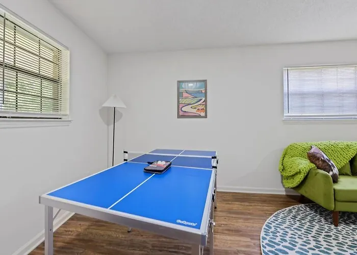 Сasa de vacaciones Tally's Sapphire Sleeps12 Near Fsu, Capitol, Golf Club With Game Room, Projector And Patio *