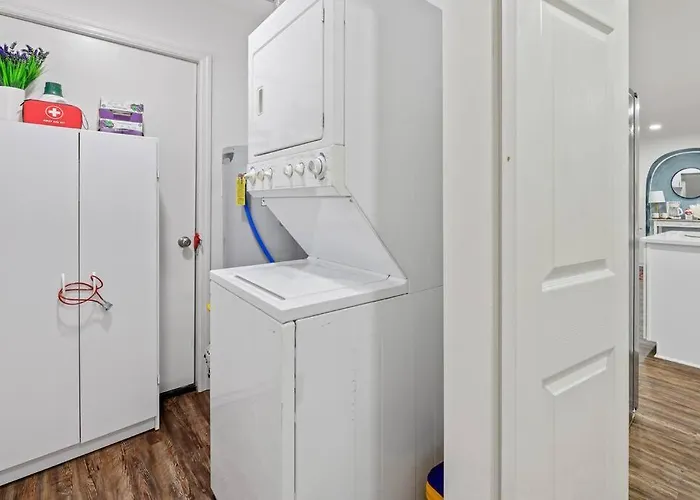 Сasa de vacaciones Tally's Sapphire Sleeps12 Near Fsu, Capitol, Golf Club With Game Room, Projector And Patio Tallahassee